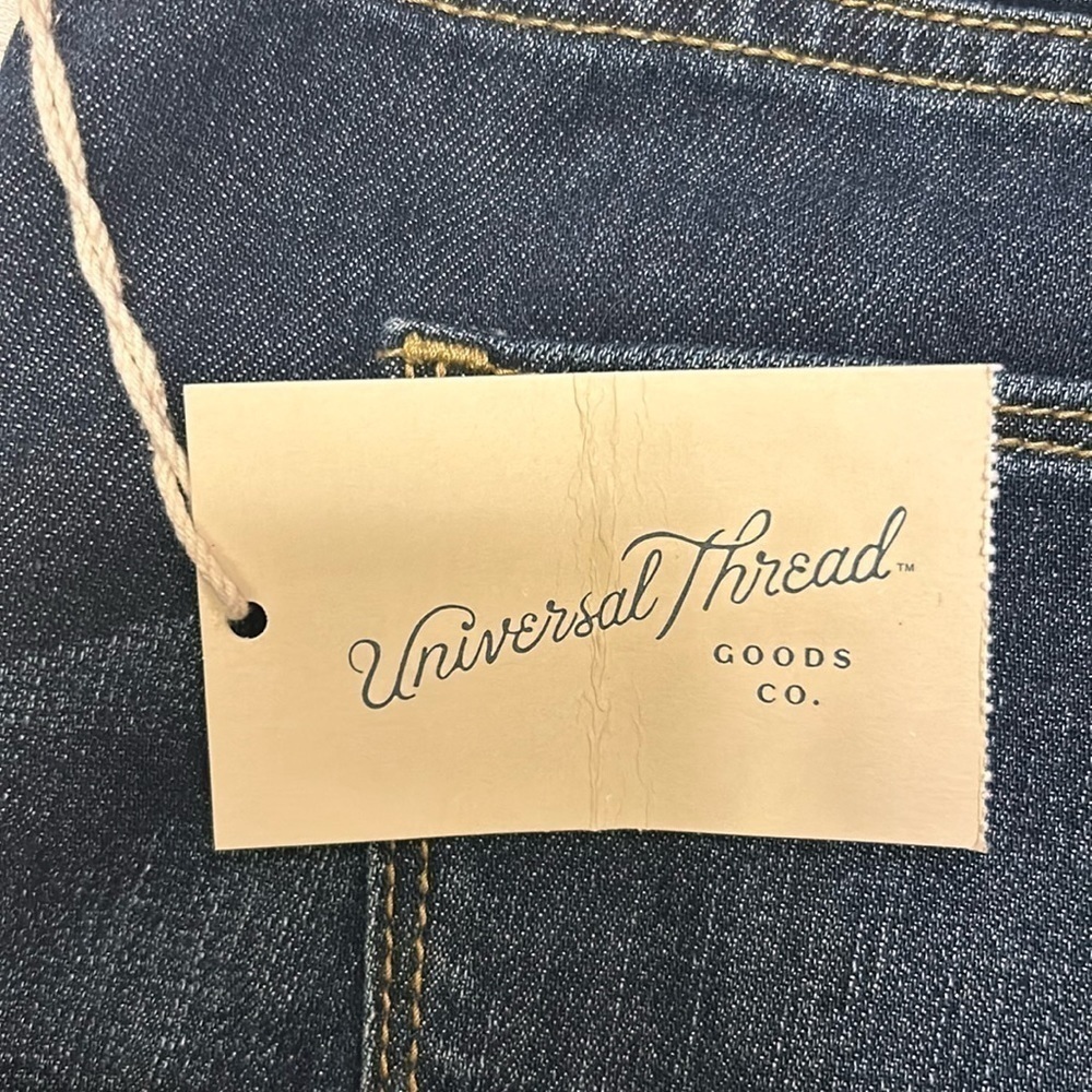NWT Universal Thread Shorts - Picture 11 of 15
